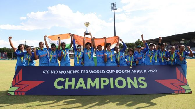 ICC U-19 Women’s T20 World Cup: इंग्लैंड पर 7 विकेट से जीत दर्ज़ कर भारत ने रचा इतिहास