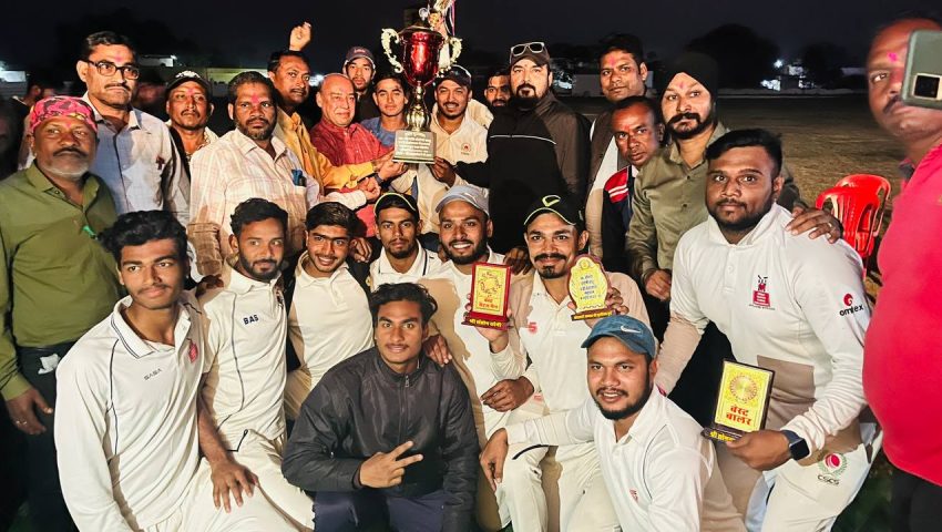 क्रिकेट में टीम वर्क का महत्व